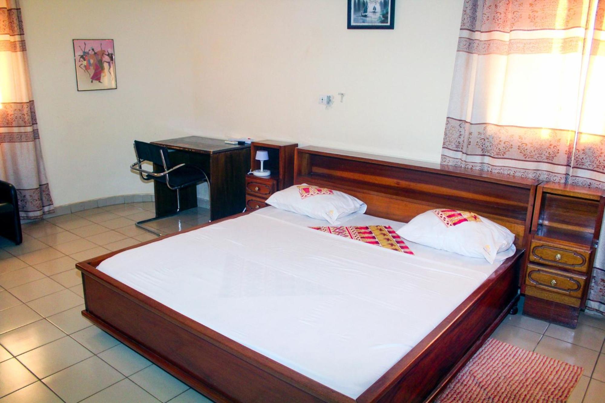 Residence Diane Ouagadougou Bagian luar foto