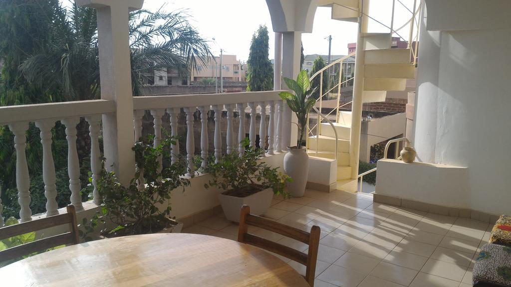 Residence Diane Ouagadougou Bagian luar foto